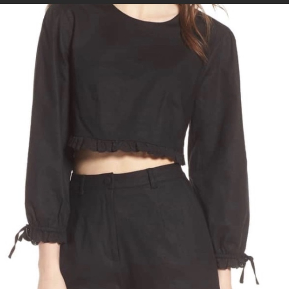 LOVERS & FRIENDS TARA Crop Top- TARA BLACK RUFFLE CROP TOP XS NEW
